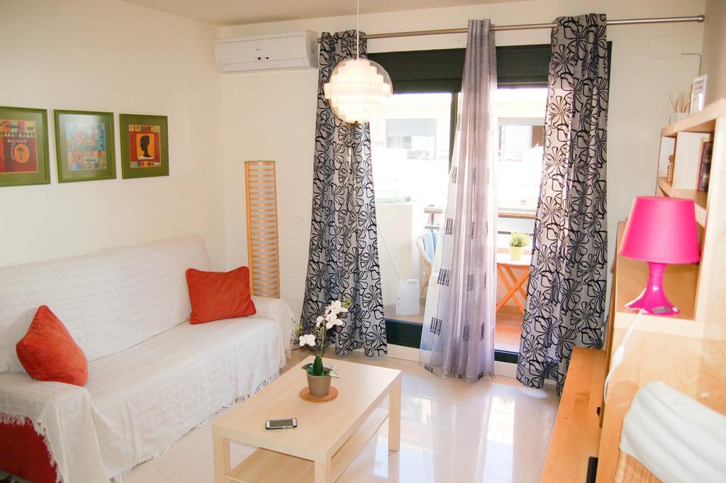 Apartamento Cala Bajo Nerja Exterior photo